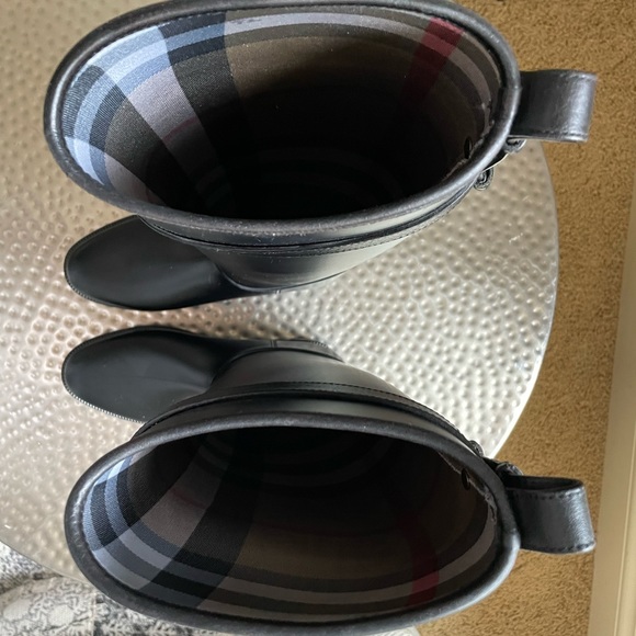 Burberry Rain Boots - Picture 1 of 5